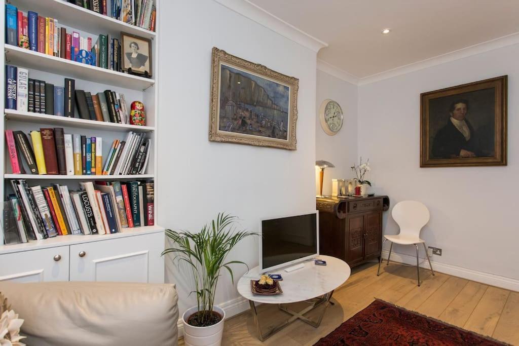 2 Bed Room Flat Near Westfield, West 伦敦 外观 照片