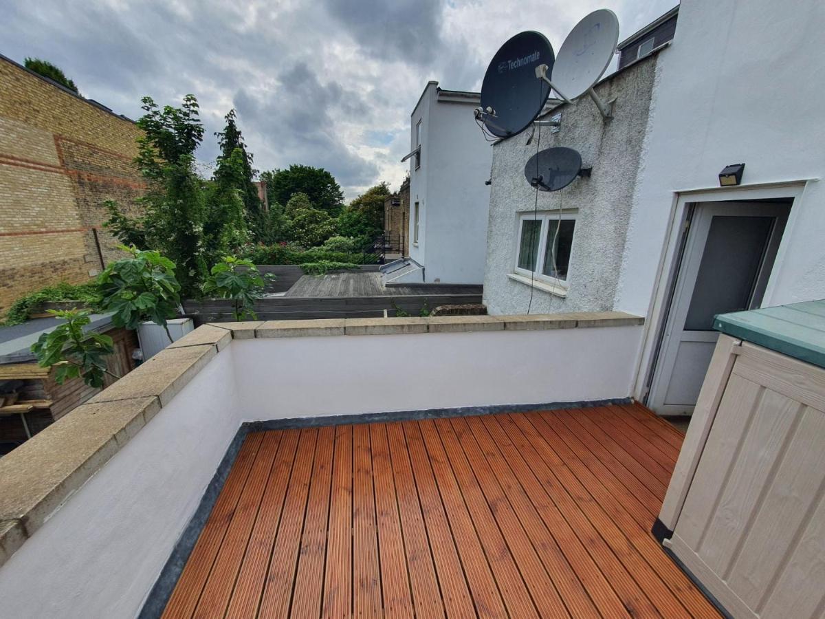 2 Bed Room Flat Near Westfield, West 伦敦 外观 照片